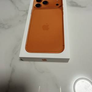 iPhone 17 pro max 256 gb 橙色