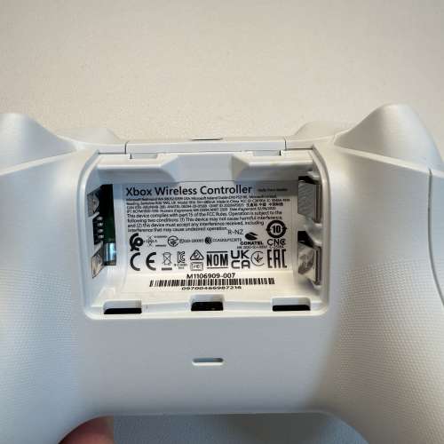 Xbox Wireless Controller - Robot White