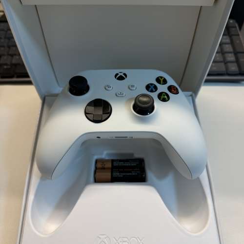 Xbox Wireless Controller - Robot White
