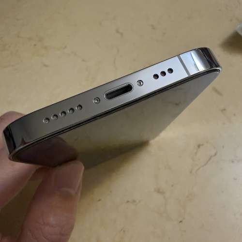 iphone 14 pro 1T 白色 99.9% 新 香港行貨 HK$4600