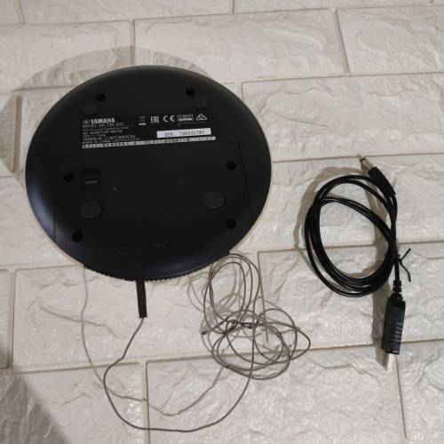 90%新行貨勁靚聲YAMAHA TSX-B15 迷你時鐘2.1立體聲藍牙音箱 有FM收音機