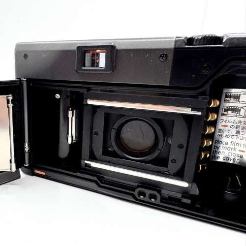 Contax T3 70周年黑色限定版，連原裝hood+皮套