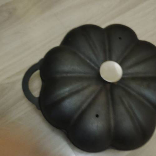 生鐵番薯焗鍋,可焗栗子,燒雞,雞翼