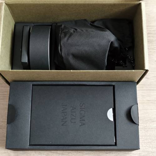 Sigma Contemporary 20mm F2.0 DG Silver L Mount