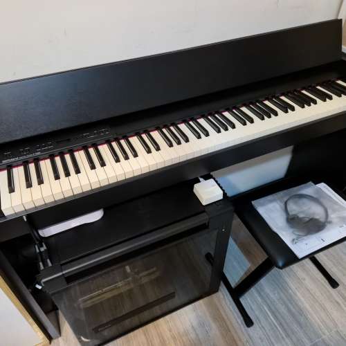 Roland F-140R 數碼鋼琴 88 keys Digital Piano 電子琴 keyboard NOT yamaha kawai...