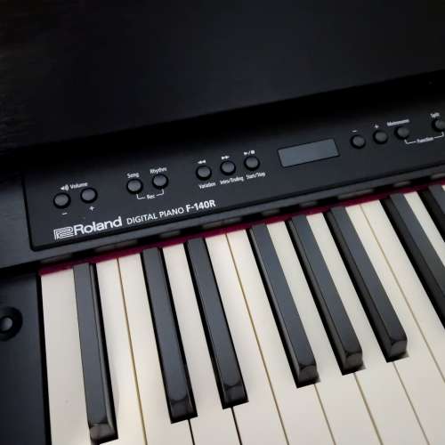 Roland F-140R 數碼鋼琴 88 keys Digital Piano 電子琴 keyboard NOT yamaha kawai...