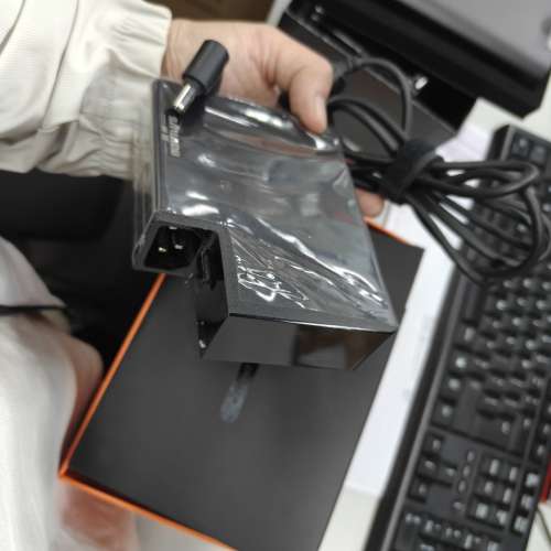 Onexplayer one x gpu  RX 7600M XT 8GB