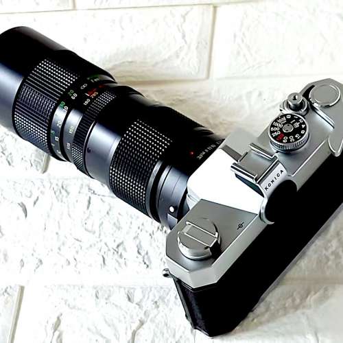 KONICA AUTOREFLEX T 85-205mm/3.5*市場少有新淨＊