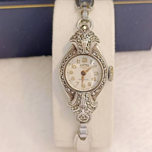 Vintage Swiss「ROAMER」😍#上鏈腕錶Manual winding 17 Jewels  Incabloc 16*22mm....