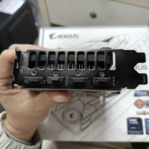 Gigabyte RTX 5050 8GB ITX 單風扇 细卡 長145MM