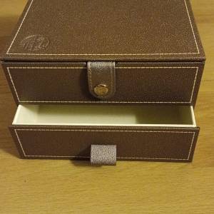 2025 皇玥 月餅 盒 - $20