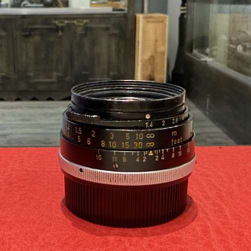 Leica Summilux 35mm f1.4 pre-a M lens
