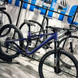 2025 JAVA SABBIA 12S 4活塞油剎 前29吋,後27.5吋輪組 軟尾 鋁合金山地車 送水架前...