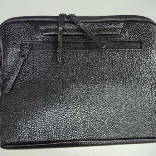 Grams 28 男仕真皮 斜孭袋