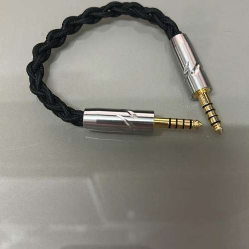 [限量1條]黑沙龍，通過使用獨立開發的特殊德國單晶銅+銀合金導體，絕緣套管使耐尼龍...