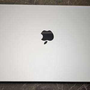 Apple MacBook Pro 16" M1