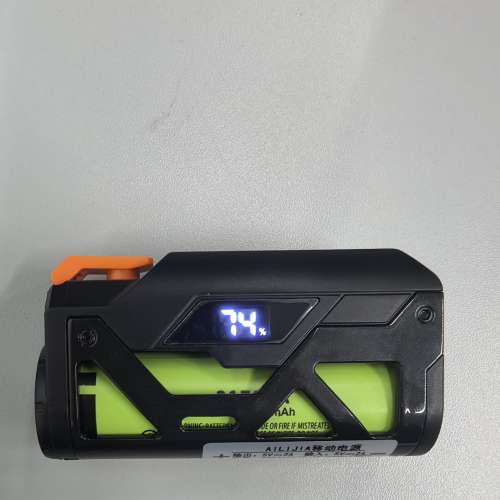 便攜機甲充電寶