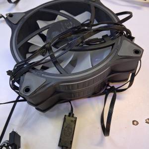 Cooler Master 120 rgb風扇 x 2