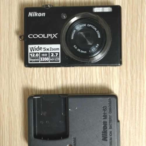 Nikon CoolPix S570