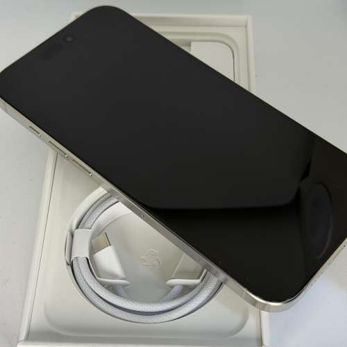 9 成新 APPLE iPhone 16 Pro Max 256GB 白色鈦金屬
