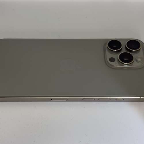 9 成新 APPLE iPhone 16 Pro Max 256GB 白色鈦金屬