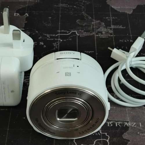 Sony DSC-QX10