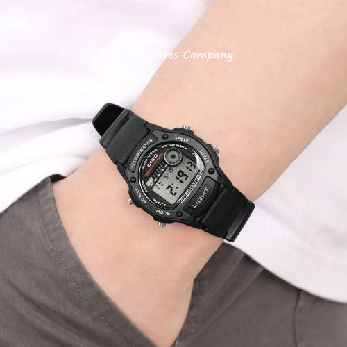 Montres Company 香港註冊公司(32年老店) 卡西歐 CASIO 50米防水 W220 W-220H-1A 運...
