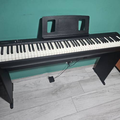 Roland FP10 電鋼琴