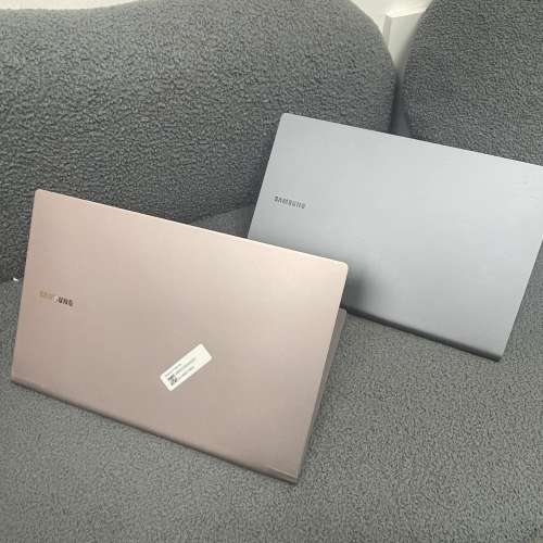 Touch Mon超輕薄❤️&zwj;🔥三星book 重量只有950克) Samsung Galaxy Book S/i5-L16G7