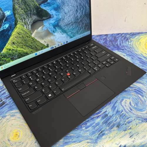 (超輕薄性價比高耐用商務機🔥X1 Carbon 8代）Lenovo Ultrabook ThinkPad i7-8665U/...