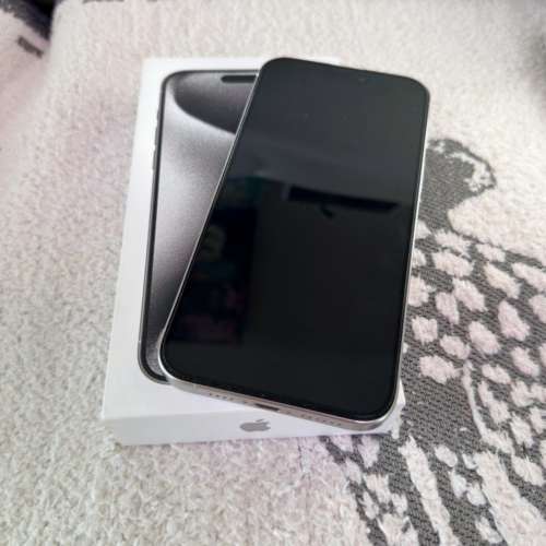 iPhone15 pro max 1tb白色