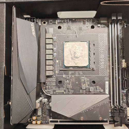 aorus b550i + amd 5500 + corsair ddr4 32g