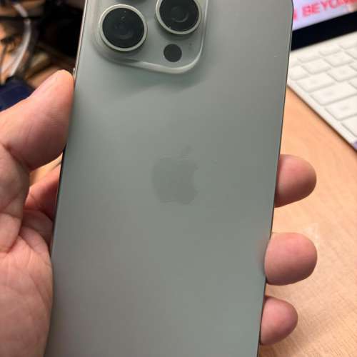 98%新 iphone 15 pro max 256G 香港行貨