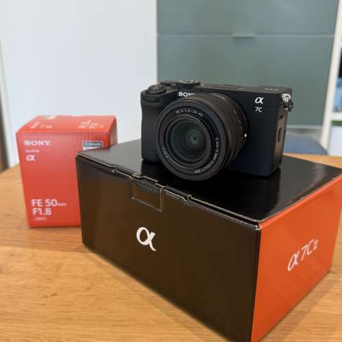 極新 SONY A7CII + FE 28-60mm F4-5.6 + FE 50mm F1.8 【行貨，保養到26年10月】A7C2
