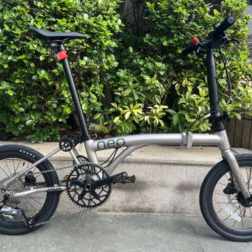 2025 新款 JAVA NEO 9速 碟剎349鋁合金折叠車 （三折叠小布 國布 ）送前後蛙燈叮叮