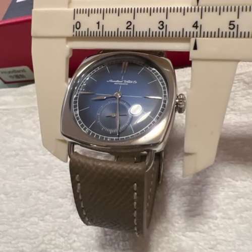 觀晨方形自動機械錶