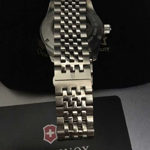 Mens Victorinox Swiss Army Ambassador Automatic Watch 24150