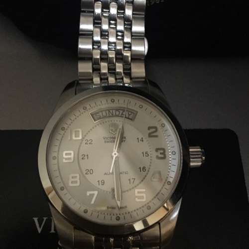 Mens Victorinox Swiss Army Ambassador Automatic Watch 24150