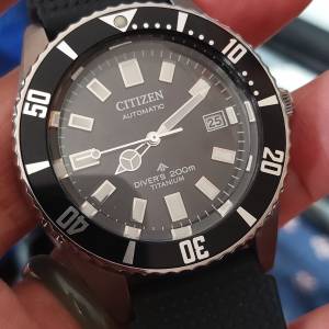 星辰潛水表復刻版鈦金屬