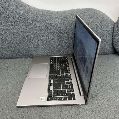 (超抵用三星15.6寸文書機🔥）Samsung Galaxy i5-10210U/8,16GB Ram/128,256,512GB,...