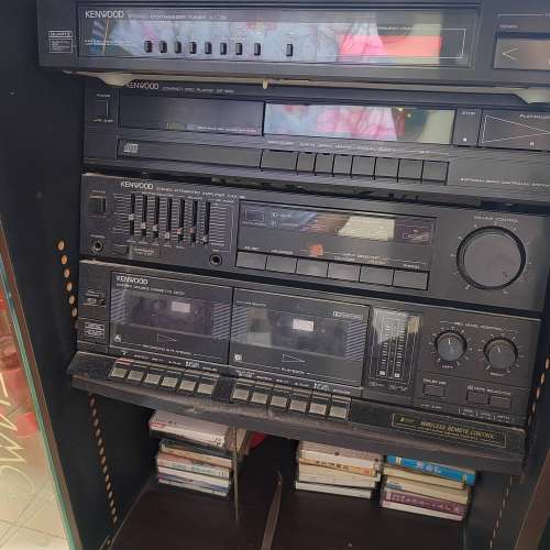 清理家居舊物，怀舊影音器材十一件