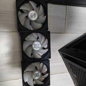 聯力 UNI Fan AL120 v1 & v2 有6隻