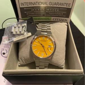 Citizen yellow Watch