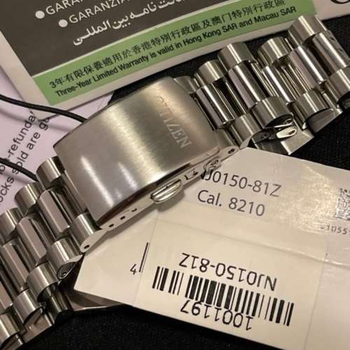 Citizen yellow Watch