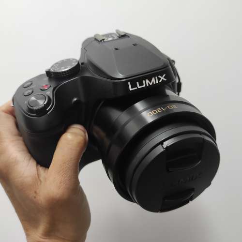 Panasonic Lumix FZ80D (20mm-1200mm)