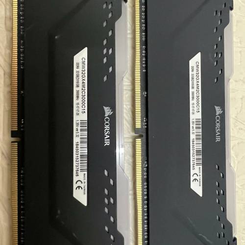 DDR4 RAM 有8條一共4套