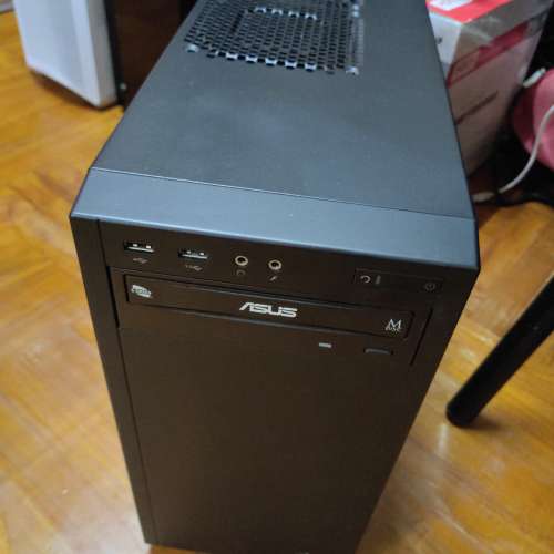 Corsair MATX 機箱 + CM550w火牛 +  DVDRW