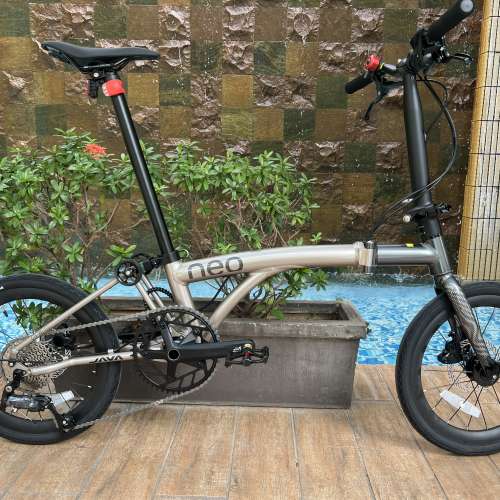 2025 新款 JAVA NEO 9速 碟剎349鋁合金折叠車 （三折叠小布 國布 ）送前後蛙燈叮叮