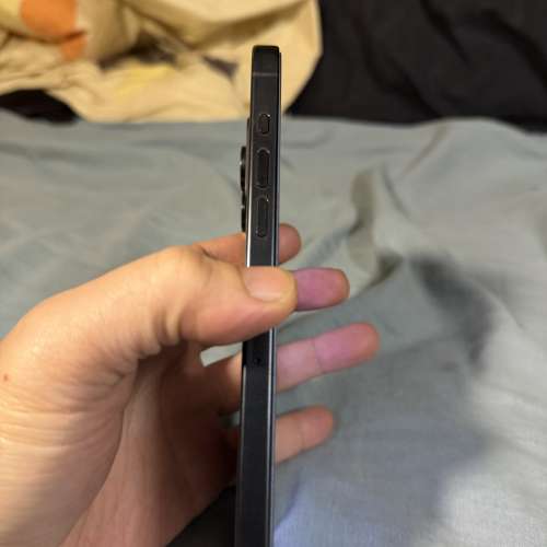 iPhone 15 Pro Max 512 GB back