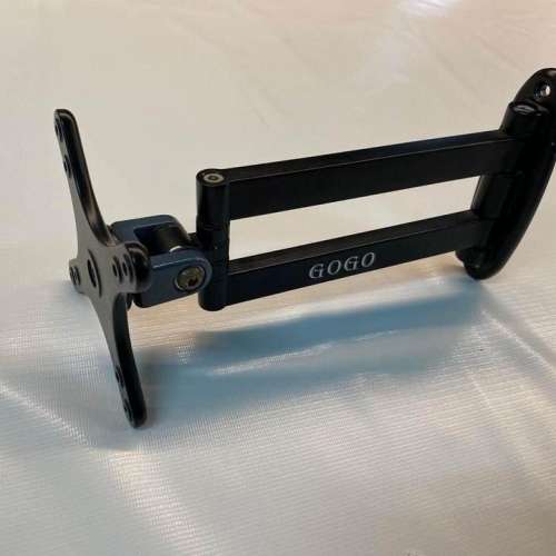 小型顯示屏掛架